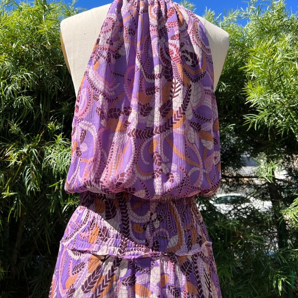A.L.C. Dress, size 4, purple with tan, darker purple and cream leaf pattern - Picture 7 of 10